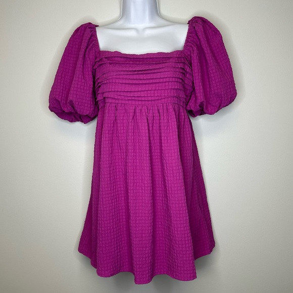 Abercrombie & Fitch Magenta Emerson Textured Puff Sleeve Mini Dress Women’s MP - Picture 2 of 11